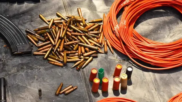 ஆயுதங்கள்