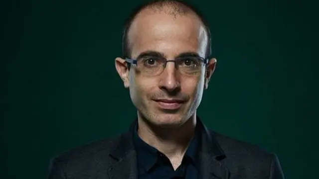 يعتبر هراري أن الجنس البشري في وضع أفضل من الأوقات السابقة من حيث القدرة على مواجهة وباء ككورونا