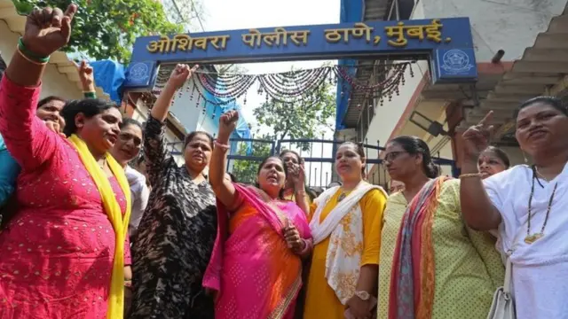 महिला उत्पीड़न