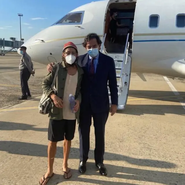 ကာတာမှာ ခရီးတစ်ထောက်နားမယ်