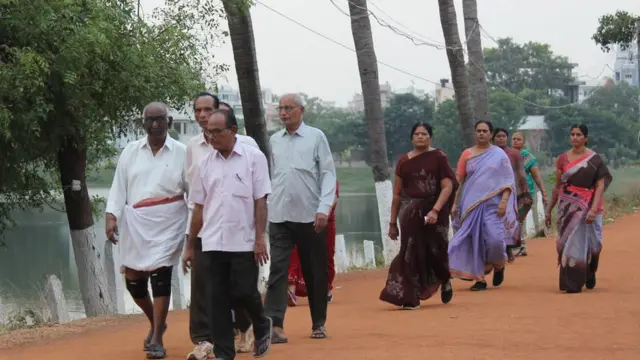 వాకర్స్ క్లబ్