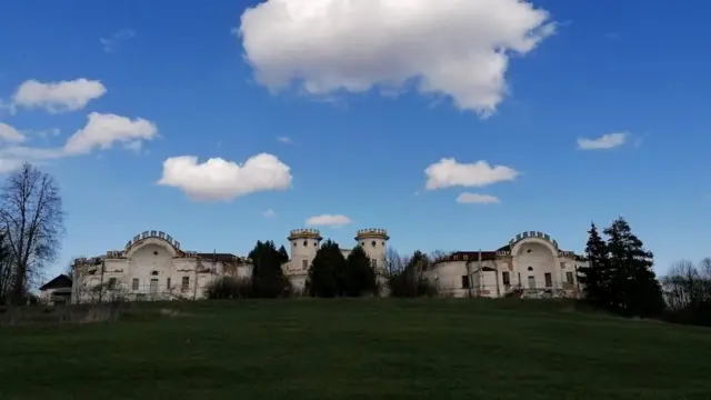 Розлив Десни. Зачарований відпочинок і "Карпати біля Києва"