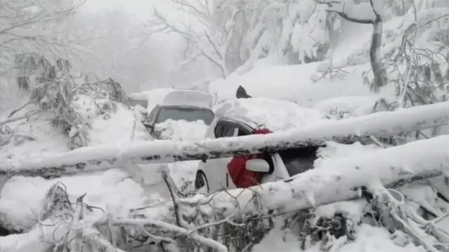 మంచు తుపాను