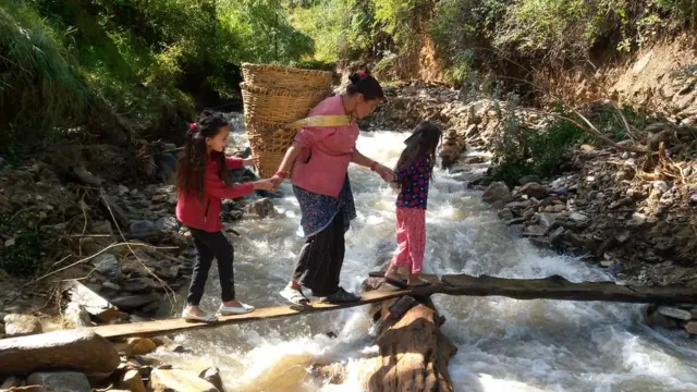 यातायात