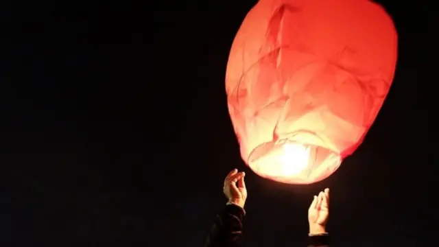 වෛවර්ණ 'ෆනුෂ්' පහන් කූඩු ගුවනේ පාකරමින් වාර්ෂිකව පවත්වන 'ප්රබරණ පූර්ණිමා' උළෙල බංග්ලාදේශයේ දෙවැනි විශාලතම බෞද්ධ උත්සවයයි