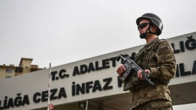 İlk duruşmada yoğun güvenlik önlemleri alındı.