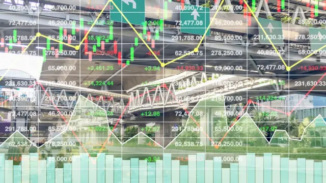 Datos desordenados sobre una construcción.
