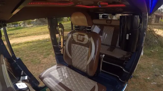 அமால் டுமால் ஆட்டோ