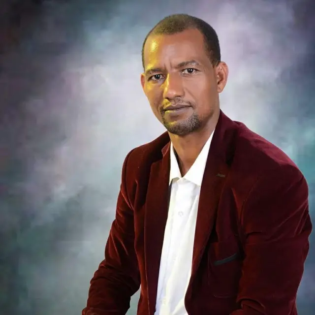 ኣቦ መንበር ውድብ ዓረና ትግራይ ንዲሞክራስን ንልኣላዊነትን ኣባል ላዕለዋይ ኣመራርሓ ግዝኣዊ ምምሕዳር ትግራይን ዝነበረ ኣይተ ኣብርሃ ደስታ
