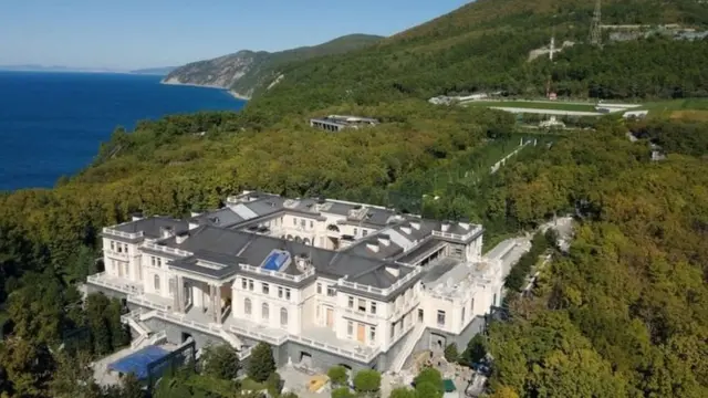 палац путіна