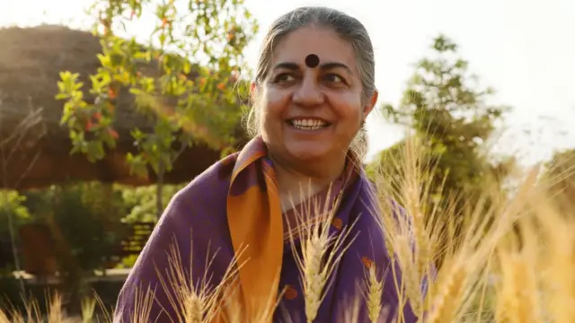 వందనా శివ