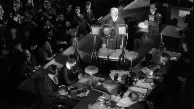 Новый фильм Сергея Лозницы погружает зрителя в атмосферу сталинских показательных процессов 30-х годов