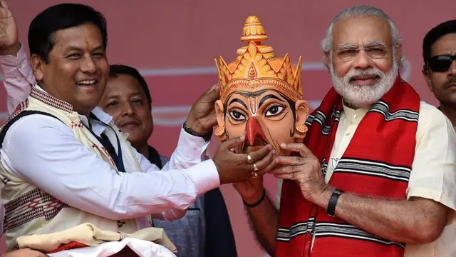 नरेंद्र मोदी