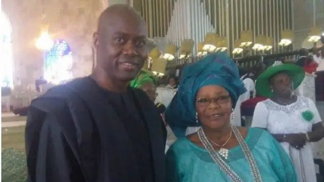 Makinde ati Iya rẹ