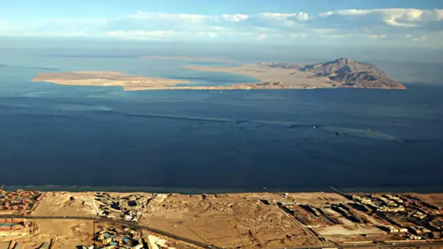 تيران وصنافير