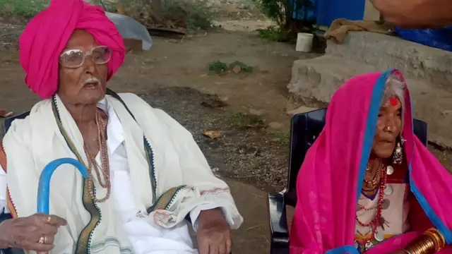 धेनू चव्हाण (105) आणि मोटाबाई चव्हाण (95)