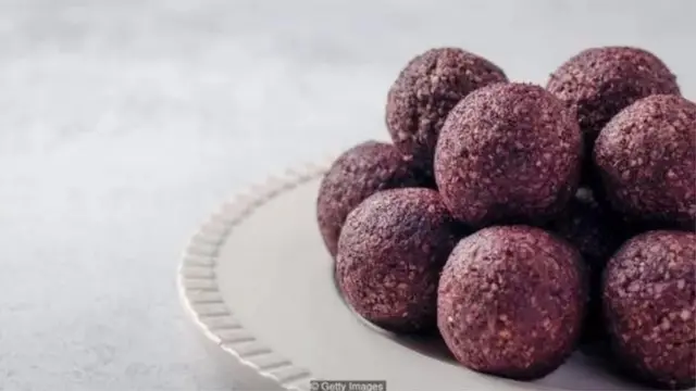 प्रोटीन बॉल