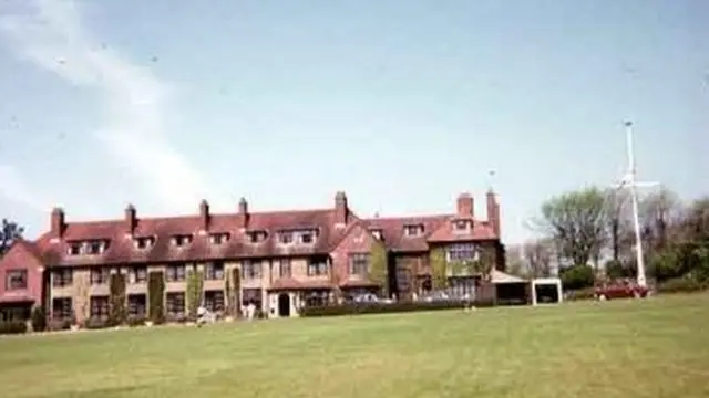 ภาพถ่ายตึกโรงเรียน