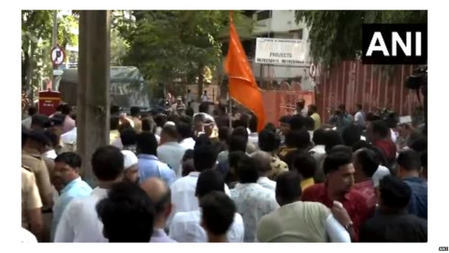 ਪ੍ਰਦਰਸ਼ਨ