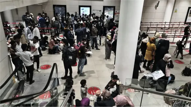ካብ ሊብያ ናብ ኒጀር ዝገዓዙ ስደተኛታት