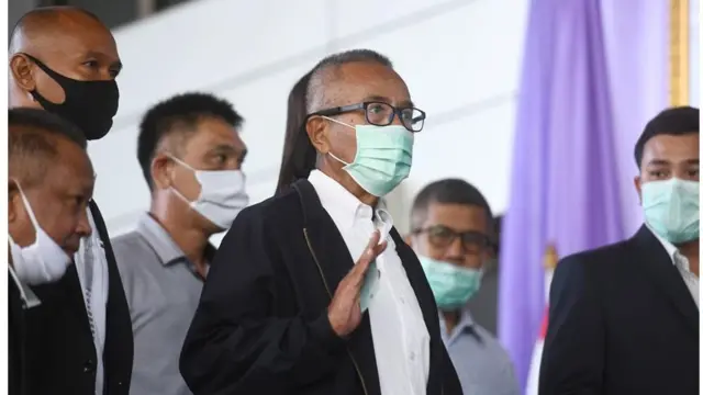 นายวีระกานต์ มุสิกพงศ์ อดีตประธาน นปช. ปัจจุบันอายุ 72 ปี