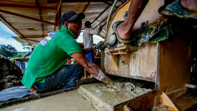 Mina de oro en Venezuela