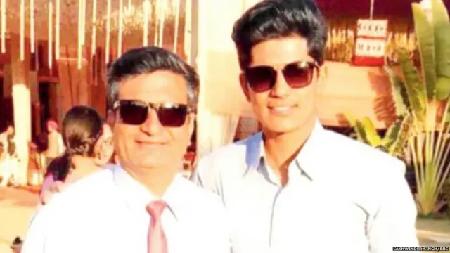 ਆਪਣੇ ਪਿਤਾ ਲਖਵਿੰਦਰ ਨਾਲ ਸ਼ੁਬਮਨ