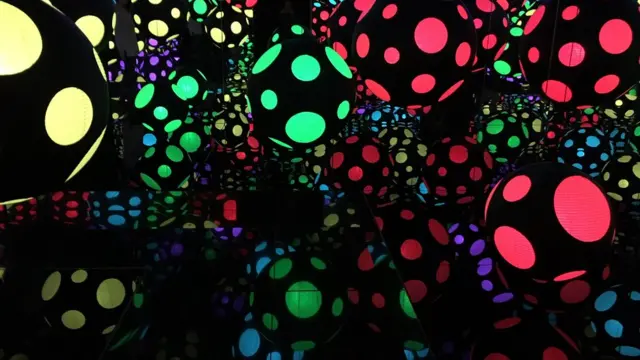 зеркальная комната