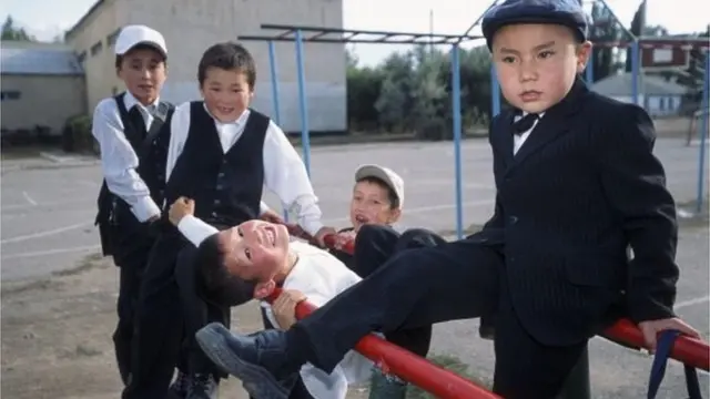 Быйылкы жаңы окуу жылына Россия Кыргызстанга мугалим жөнөтүү ниетин билдирген