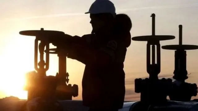 तेल कर्मी