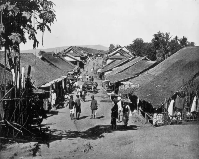 1890లలో ప్లేగ్ వ్యాధి వ్యాపించిన సమయంలో ఓ బెంగాలీ గ్రామం