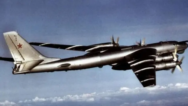 ਜ਼ਾਰ ਦੇ ਬੰਬ ਨੂੰ Soviet Tu-95 ਨਾਂਅ ਦਾ ਲੜਾਕੂ ਜਹਾਜ਼ ਲੈ ਕੇ ਉੱਡਿਆ ਸੀ