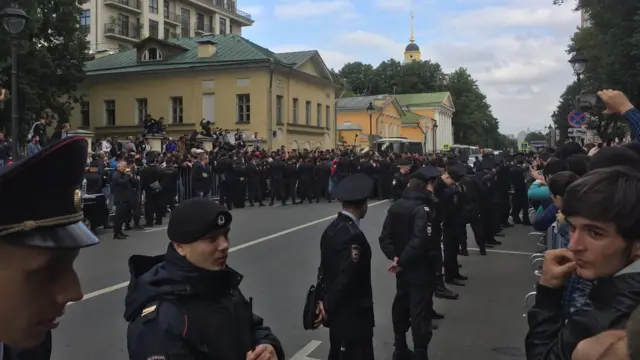 Акция мусульман у посольства Мьянмы