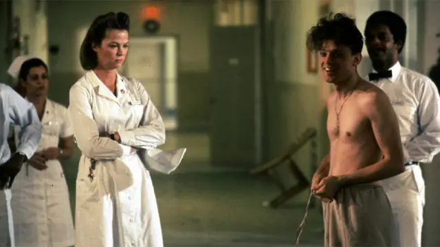 صحنه ای از فیلم دیوانه از قفس پرید