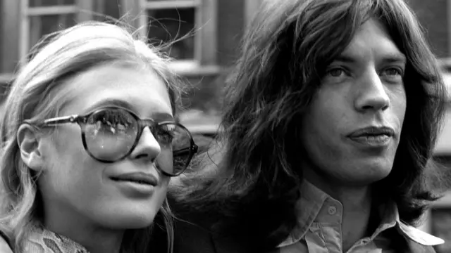 Меријен Фејтфул и Мик Џегер