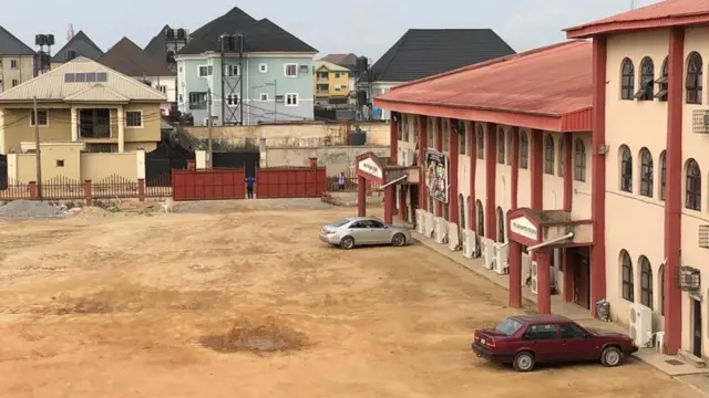 Ụka Messiah dị n'Okota na Legọs tọgbọrọ chakoo