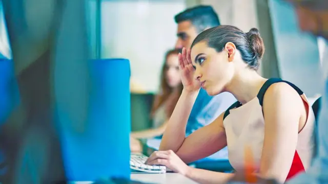 开放式办公室使很多人感到心烦意乱