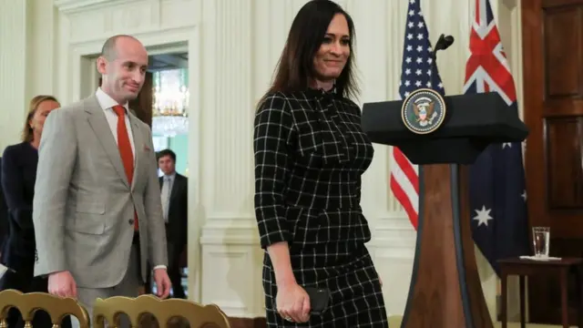 La secretaria de prensa de la Casa Blanca, Stephanie Grisham, sugirió que Taylor forma parte de una "campaña de difamación" organizada por la ultraizquierda.