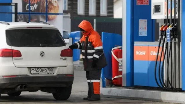 Бензин баасы өсүүдө