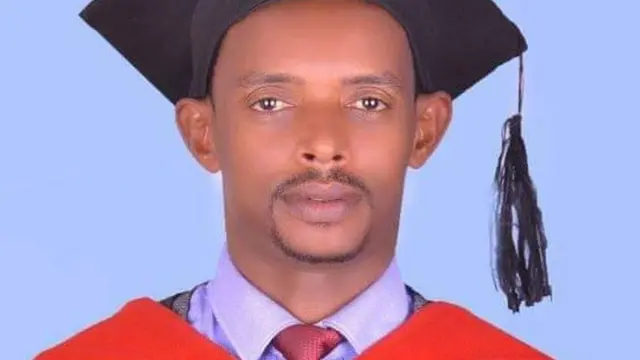 Obbo Malkaamuun baatii tokko dura digirii lammataan eebbifaman