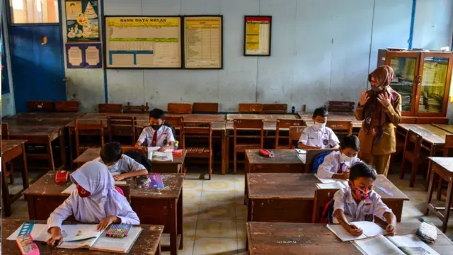 sekolah
