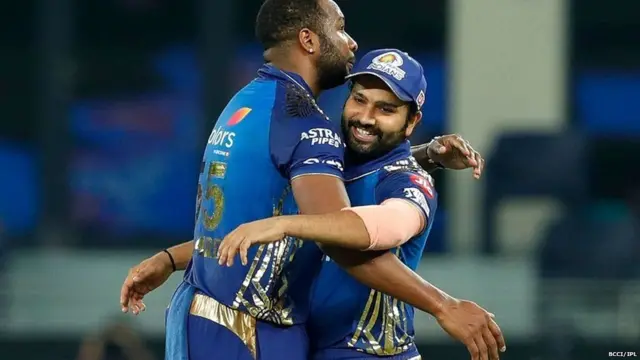 மும்பை பேட்ஸ்மேன்கள்