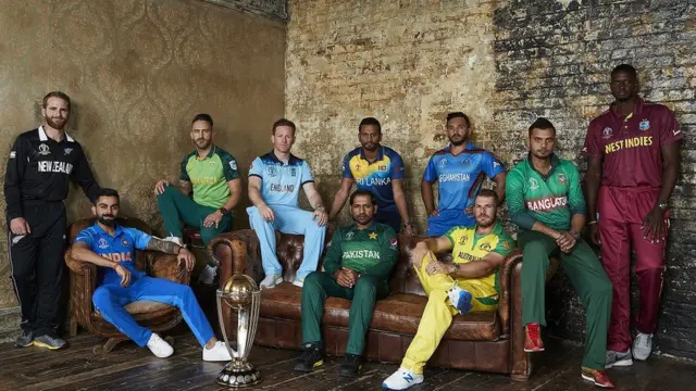 தொடங்கியது ஆட்டம்... தென்னாப்ரிக்கா பேட்டிங்: இந்தியாவுக்கு நல்தொடக்கமாக இருக்குமா? #Live