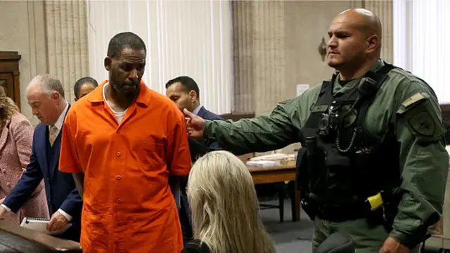 Келли содержится под стражей с 2019 года