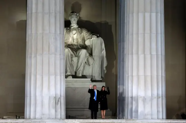 دونالد ترامب وزوجته ميلانيا ترامب.