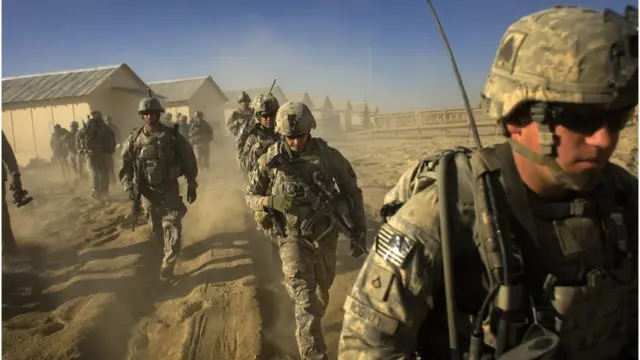 अफ़ग़ानिस्तान में मौजूद अमरीकी सैनिक
