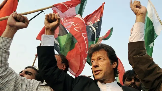 இம்ரான் கான்