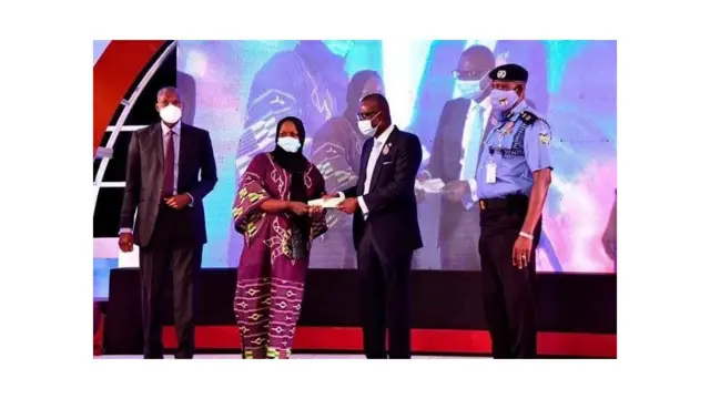 EndSars Protest: Ìjọba ìpínlẹ̀ Eko ti fi orúkọ àwọn ọlọ́pàá tí ẹbí wan gba ẹ̀bún owó 10 mílíọ̀nù