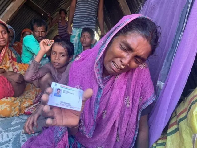 मोइनुल की मां मोइमोना बेगम