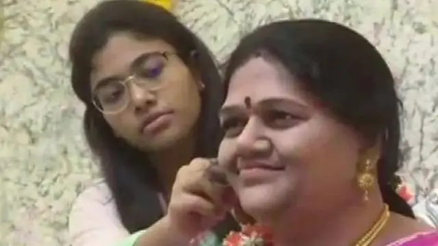 मेणाचा पुतळा